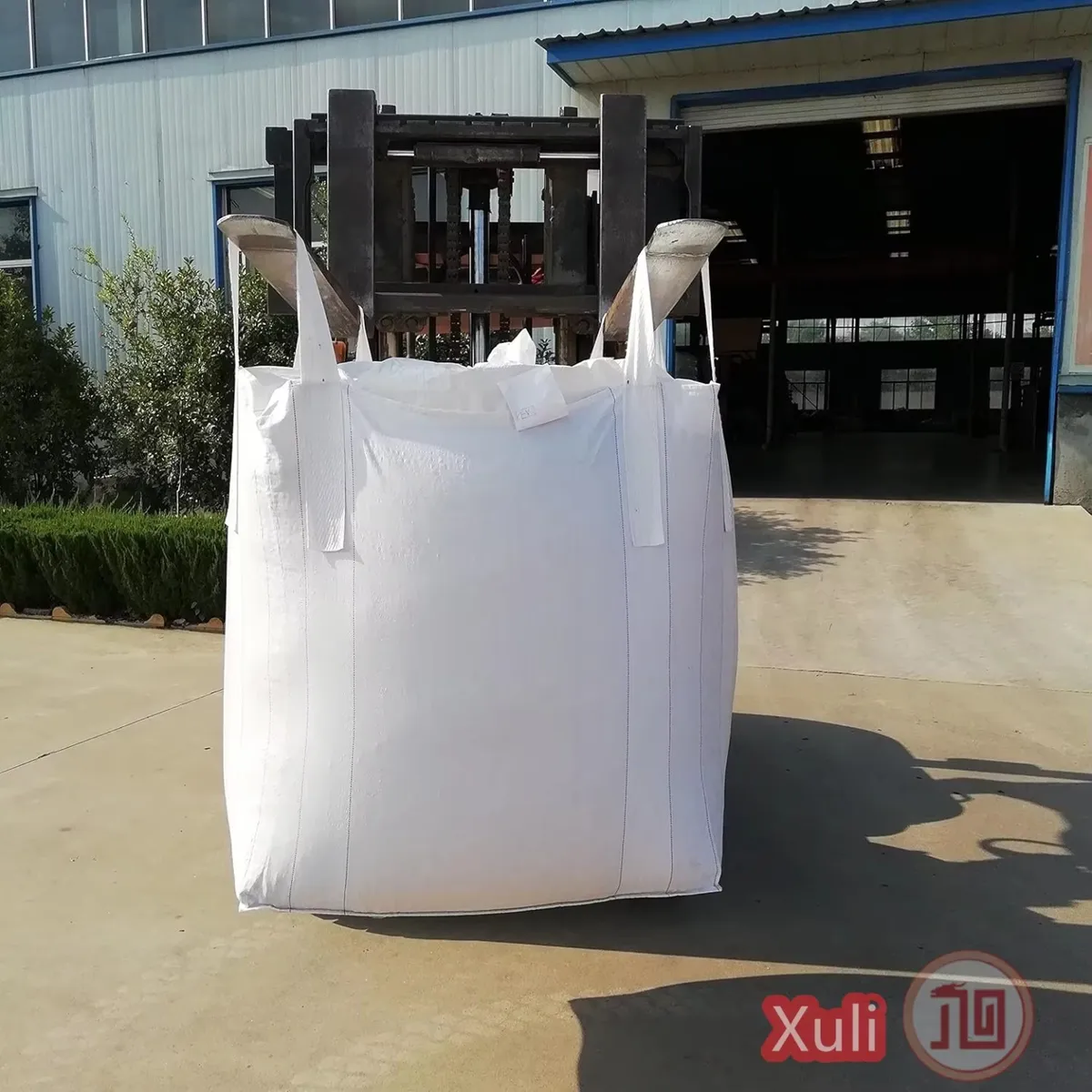 Super Universal 3900mm x 165g Polypropylene Woven Cloth Liquid Container Bag Large White Woven Roll low price