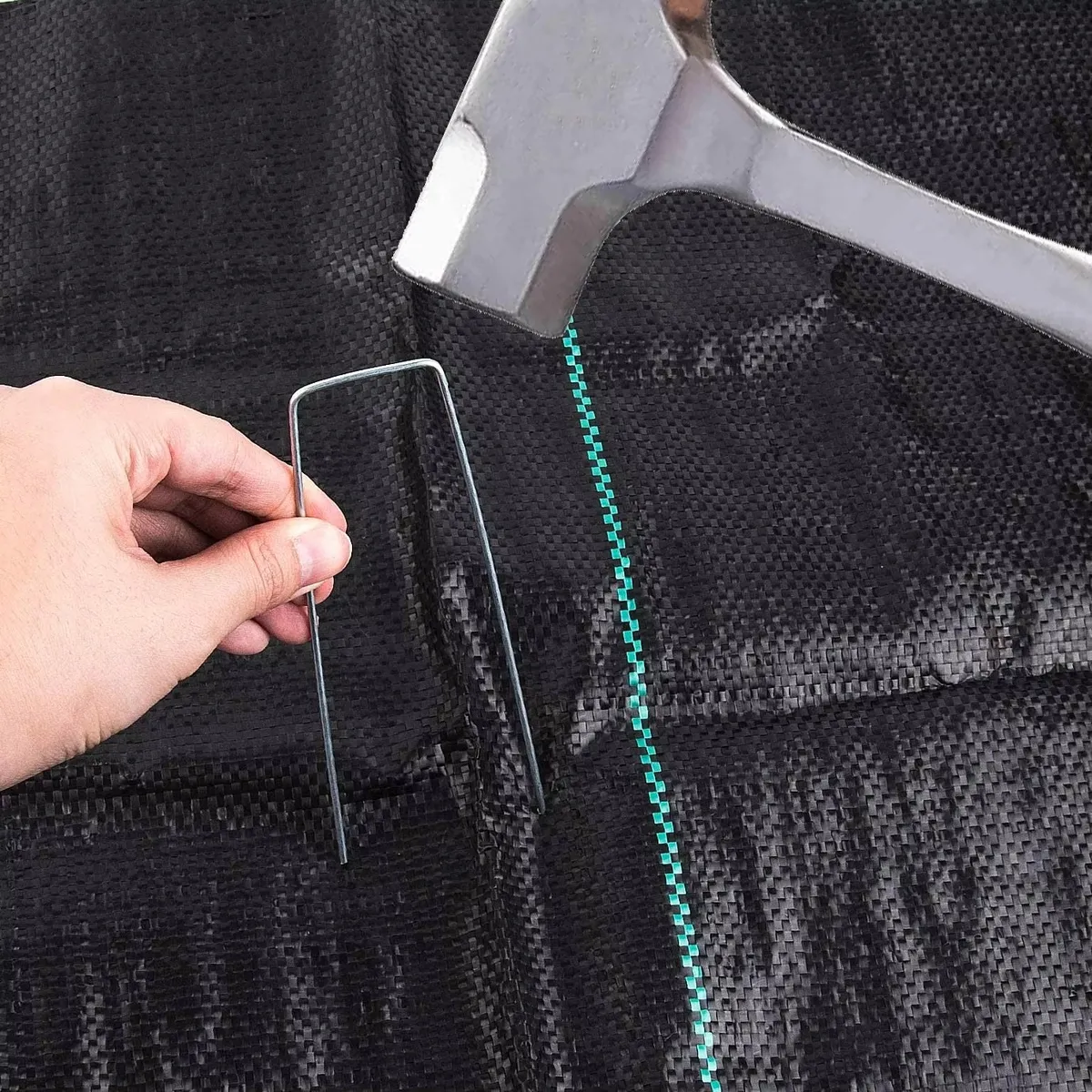 PP 編まれた膜 PE の地面カバー網の雑草マットロール反草の雑草制御布のブロッカーマルチフィルム