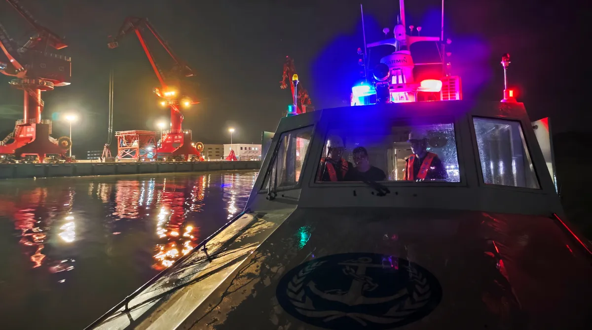 台州海事抓紧窗口期抢卸稳保供  
Тайчжоуское морское управление использует окно возможностей для ускоренной разгрузки и стабильного обеспечения поставок.