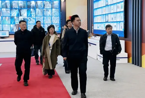 商務省の外国投資経済協力局長である趙春峰と彼の代表団がIBIを訪問した。